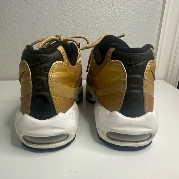 Nike Air Max 95 “Metallic Gold” - Picture 4 of 6